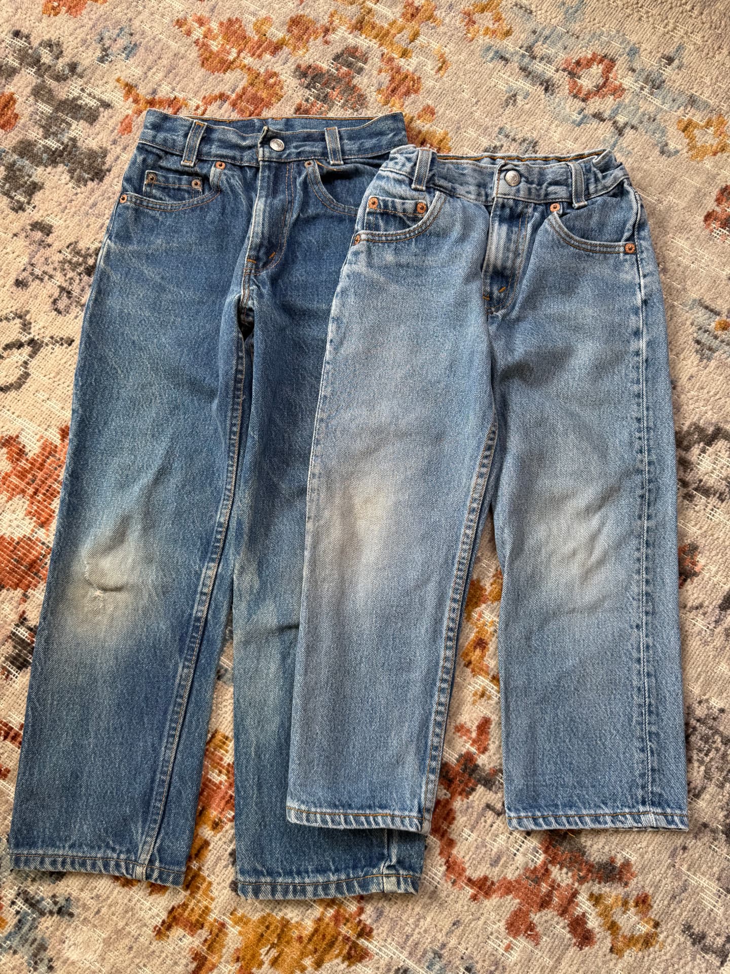 Deux jeans Levi's enfant patinés
